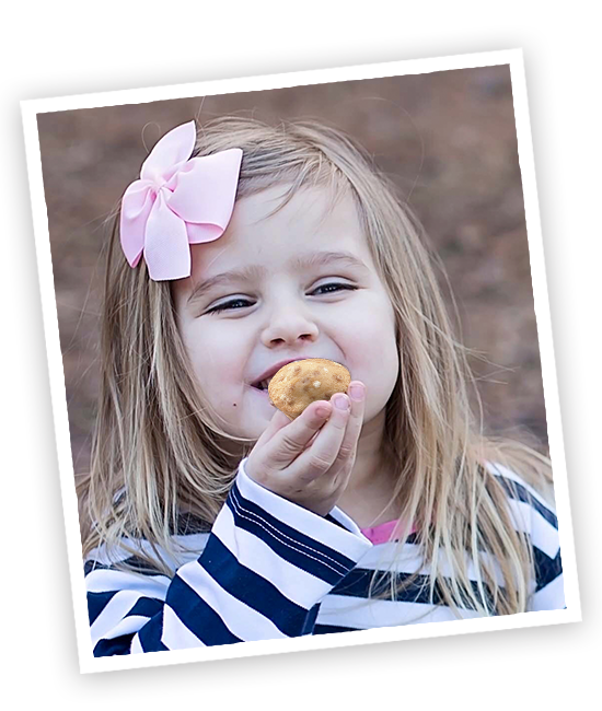 child with cinnamuffin bite